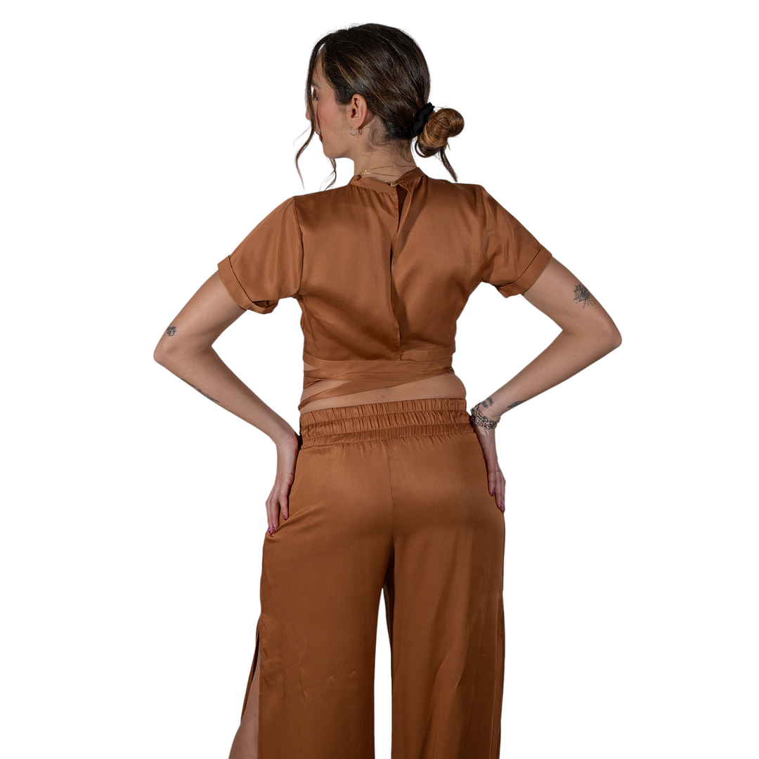 TOP LACCI IN VITA CAMEL